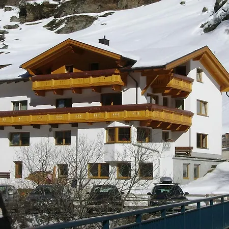 בית הארחה Haus Birkenheim 3*